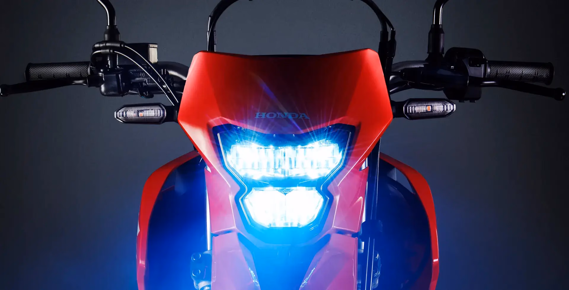 XR 300L Tornado farol frontal - 15 de 22