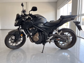 Honda CB 500F 2022/2022, lateral esquerda