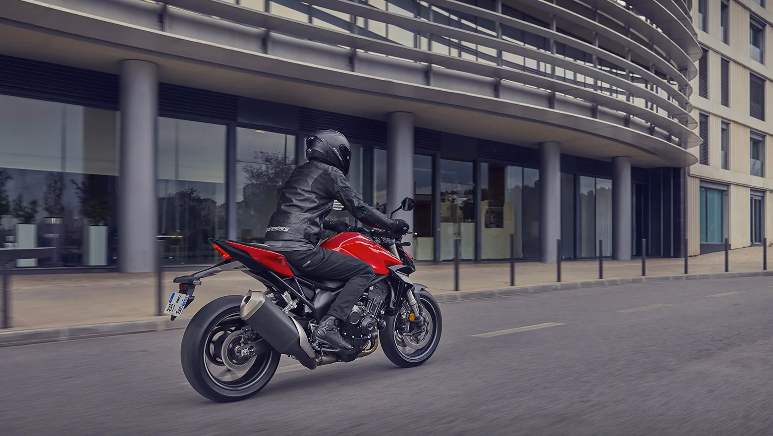 Honda CB1000 Hornet - Galeria - 20 - 20 de 23