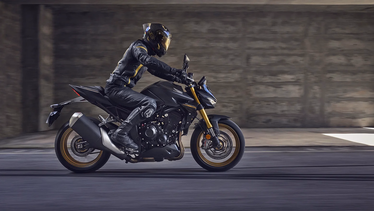 Honda CB1000 Hornet - Galeria - 3 - 3 de 23