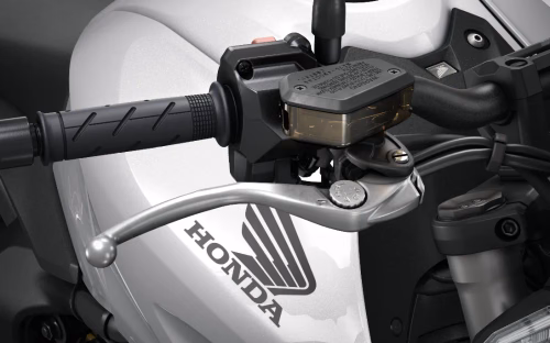 Honda CB1000 Hornet - Embreagem Assistida e Deslizante