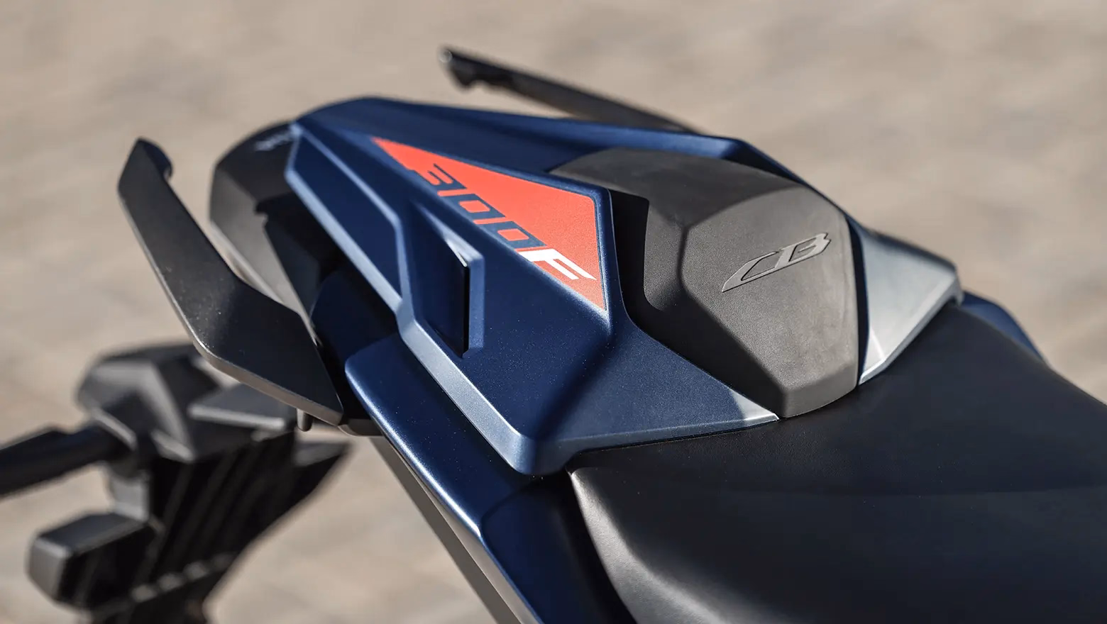 Honda CB300F Twister 2027 - Galeria 11 - 11 de 20