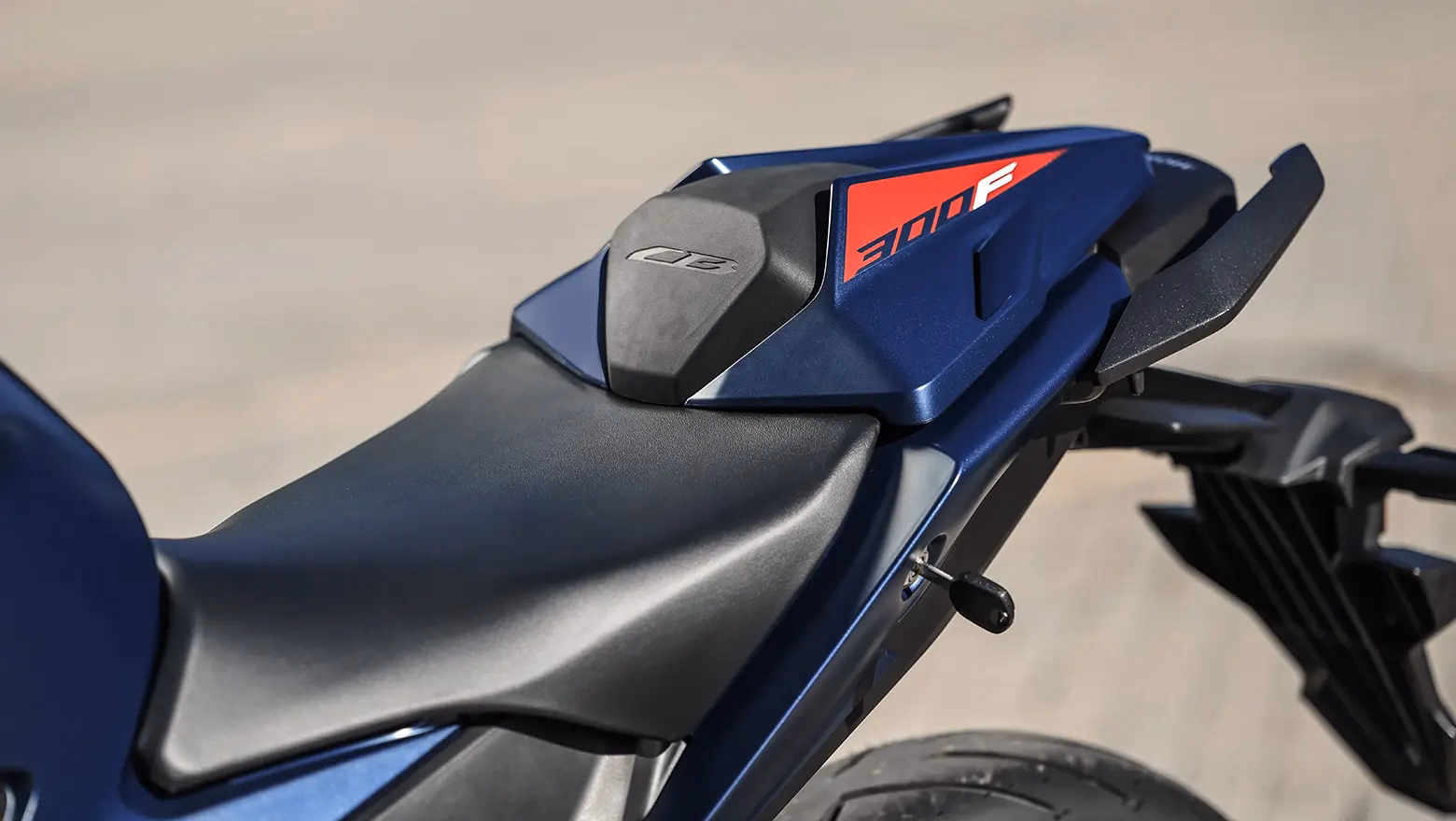 Honda CB300F Twister 2027 - Galeria 15 - 15 de 20