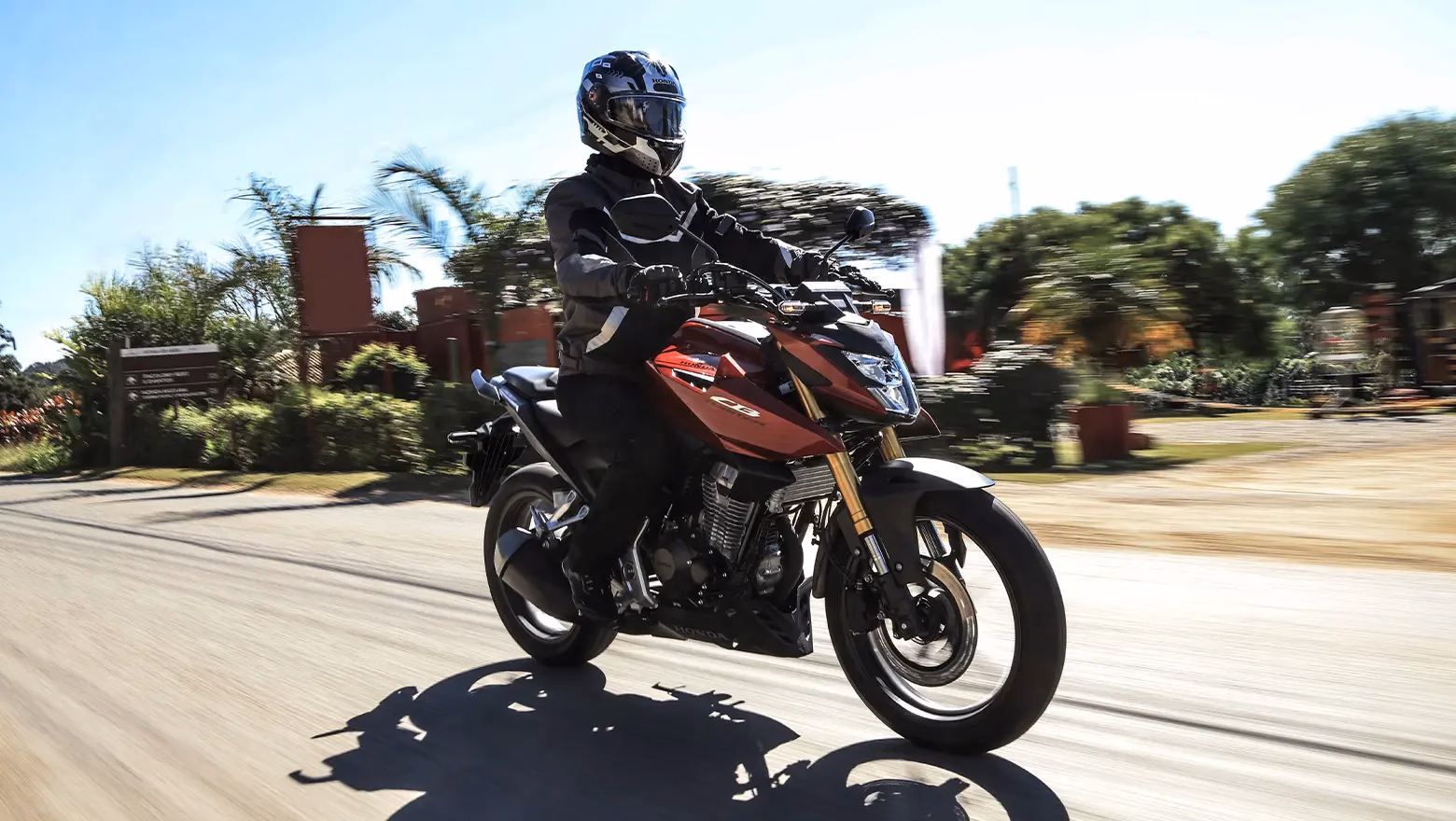 Honda CB300F Twister 2027 - Galeria 4 - 4 de 20