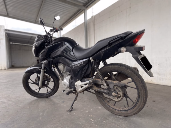 Honda CG 160 Fan 2022/2022, traseira