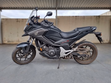 Honda NC 750X DCT 2021/2021, lateral esquerda