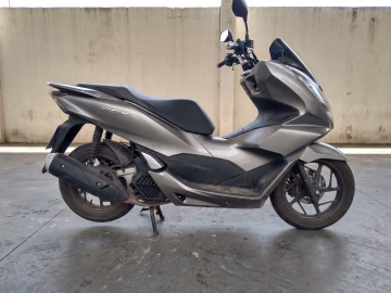 Honda PCX 160 DLX 2023/2023, lateral direita